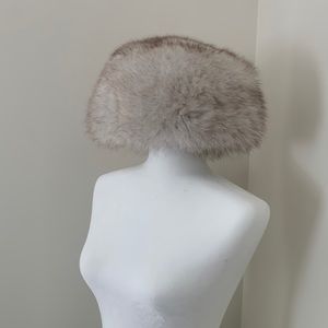 Genuine FOX fur hat.. never worn!
